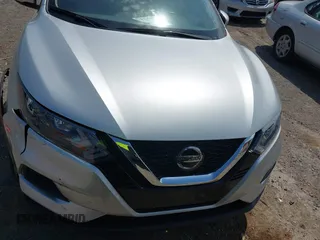 2020 Nissan Rogue Sport SV with VIN JN1BJ1CV5LW548146, listed as a IAAI auction lot 42061550 with 54,380 mi miles. Bid and sale history available at carsss.com. Image 12.