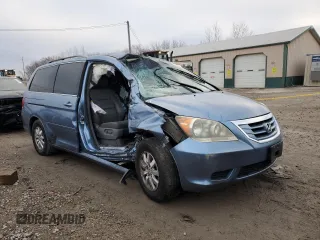2010 Honda Odyssey EX-L z VIN 5FNRL3H7XAB059318, wystawiony jako Copart lot #85285514 z przebiegiem Nie podano mil oraz Szkoda całkowita • Salvage title. Historia ofert i sprzedaży dostępna na DreamBid. Obrazek 4.