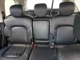 2015 Infiniti QX80 z VIN JN8AZ2NC3F9371378, wystawiony jako Copart lot #54949365 z przebiegiem 131 679 mil mil oraz Szkody całkowita. Historia ofert i sprzedaży dostępna na DreamBid. Obrazek 10.
