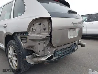 2008 Porsche Cayenne with VIN WP1AA29P48LA03621, listed as a IAAI auction lot 41432079 with 133,069 mi miles. Bid and sale history available at carsss.com. Image 6.