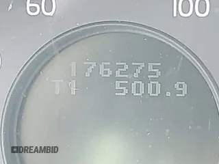 2007 Volvo S80 I6 with VIN YV1AS982871041161, listed as a IAAI auction lot 42171679 with 176,275 mi miles. Bid and sale history available at carsss.com. Image 7.