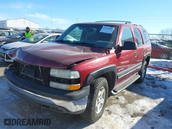 2001 Chevrolet Tahoe LT with VIN 1GNEK13T71J315151, listed as a IAAI auction lot 41340090 with 209,919 mi miles. Bid and sale history available at carsss.com. Image 2.