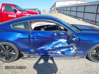 2015 Ford Mustang EcoBoost с VIN 1FA6P8TH8F5365663, выставлен на аукционе IAAI как лот 41987572 с пробегом 68 485 миль миль и . История ставок и продаж доступна на DreamBid. Изображение 12.