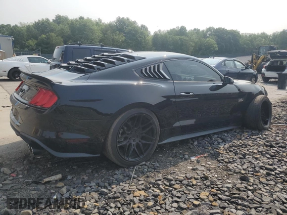 2019 Ford Mustang GT with VIN 1FA6P8CF3K5111433, listed as a Copart auction lot 59966135 with 27,572 mi miles and Salvage title. Bid and sale history available at DreamBid. Image 3.