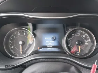 2022 Jeep Cherokee Limited with VIN 1C4PJMDX7ND502983, listed as a IAAI auction lot 41688290 with 29,491 mi miles and . Bid and sale history available at DreamBid. Image 7.