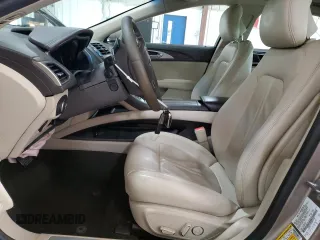 2019 Lincoln MKZ Reserve II with VIN 3LN6L5E95KR604468, listed as a Copart auction lot 61592725 with 106,895 mi miles and Salvage title. Bid and sale history available at DreamBid. Image 7.