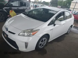 2015 Toyota Prius Four with VIN JTDKN3DU8F1919028, listed as a IAAI auction lot 41936329 with 73,001 mi miles. Bid and sale history available at carsss.com. Image 18.