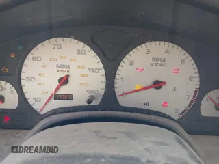 2003 Saturn LS z VIN 1G8JW54RX3Y509344, wystawiony jako IAAI lot #42007947 z przebiegiem 170 373 mil mil oraz . Historia ofert i sprzedaży dostępna na DreamBid. Obrazek 7.