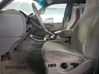 1998 Ford Expedition XLT z VIN 1FMPU18L1WLC33329, wystawiony jako Copart lot #41666625 z przebiegiem 137 786 mil mil oraz Czysty tytuł • Clean title. Historia ofert i sprzedaży dostępna na DreamBid. Obrazek 7.