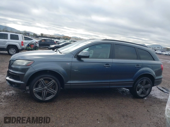 2014 Audi Q7 3.0L TDI Prestige with VIN WA1WMAFE0ED018516, listed as a IAAI auction lot 41749208 with 129,498 mi miles. Bid and sale history available at carsss.com. Image 14.