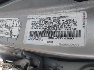 2003 Toyota Camry LE with VIN 4T1BE32K33U726440, listed as a IAAI auction lot 41831850 with 999,999 mi miles. Bid and sale history available at carsss.com. Image 9.