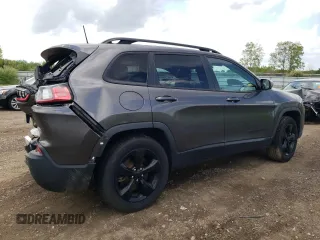 2020 Jeep Cherokee Altitude z VIN 1C4PJMLX4LD505953, wystawiony jako Copart lot #57339175 z przebiegiem 53 194 mil mil oraz Szkoda całkowita • Salvage title. Historia ofert i sprzedaży dostępna na DreamBid. Obrazek 3.