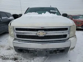 2007 Chevrolet Silverado 1500 LS with VIN 2GCEK13C171574360, listed as a Copart auction lot 44772005 with 102,825 mi miles and Salvage Title. Bid and sale history available at carsss.com. Image 5.