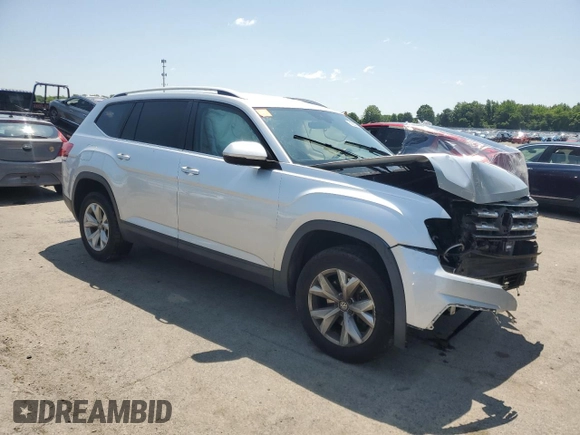 2018 Volkswagen Atlas SE with VIN 1V2LR2CA6JC577519, listed as a Copart auction lot 61823185 with 143,254 mi miles and Salvage title. Bid and sale history available at DreamBid. Image 4.