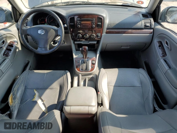 2004 Suzuki XL7 LX with VIN JS3TX92V844109991, listed as a Copart auction lot 58934415 with 205,951 mi miles and Salvage title. Bid and sale history available at DreamBid. Image 8.