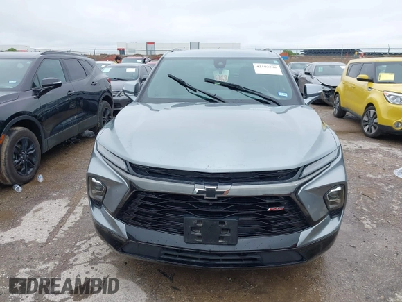 2023 Chevrolet Blazer RS с VIN 3GNKBERS1PS225588, выставлен на аукционе IAAI как лот 42193796 с пробегом 18 204 миль миль и . История ставок и продаж доступна на DreamBid. Изображение 6.