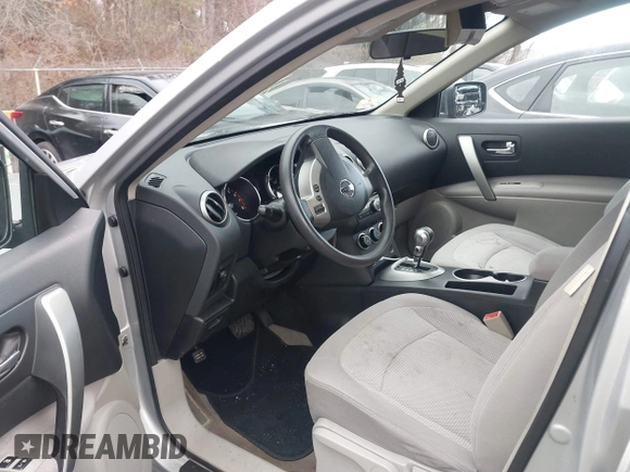 2009 Nissan Rogue SL with VIN JN8AS58V49W190587, listed as a IAAI auction lot 41403788 with 178,032 mi miles. Bid and sale history available at carsss.com. Image 5.