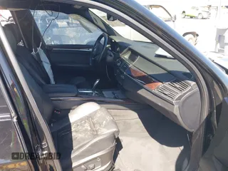 2010 BMW X5 35d with VIN 5UXFF0C50ALT77040, listed as a IAAI auction lot 42650814 with 137,618 mi miles and . Bid and sale history available at DreamBid. Image 5.