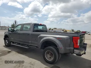 2019 Ford F-350 XL z VIN 1FT8W3DT0KEF46763, wystawiony jako Copart lot #54142815 z przebiegiem 101 312 mil mil oraz Tytuł czysty. Historia ofert i sprzedaży dostępna na DreamBid. Obrazek 2.