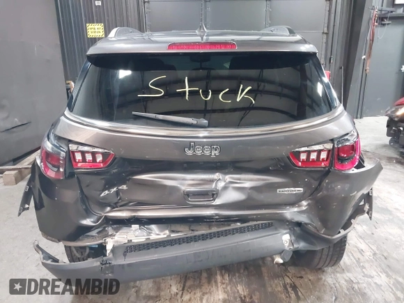 2022 Jeep Compass Latitude Lux с VIN 3C4NJDFB0NT117963, выставлен на аукционе IAAI как лот 42146133 с пробегом 57 003 миль миль и . История ставок и продаж доступна на DreamBid. Изображение 16.