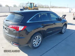 2017 Acura RDX with VIN 5J8TB3H3XHL015642, listed as a IAAI auction lot 41155240 with 1 mi miles. Bid and sale history available at carsss.com. Image 4.