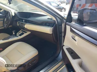2016 Lexus ES 330 z VIN JTHBK1GG4G2236076, wystawiony jako IAAI lot #42124873 z przebiegiem 118 102 mil mil oraz . Historia ofert i sprzedaży dostępna na DreamBid. Obrazek 5.