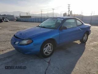 2000 Ford Escort ZX2 with VIN 3FAKP1137YR190299, listed as a Copart auction lot 43616045 with 34,552 mi miles and Salvage Title. Bid and sale history available at carsss.com. Image 1.