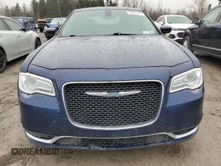2016 Chrysler 300 Anniversary Edition with VIN 2C3CCAAG8GH197726, listed as a Copart auction lot 48639725 with 199,523 mi miles and Clean Title. Bid and sale history available at DreamBid. Image 5.