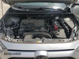 2021 Toyota RAV4 XLE Premium z VIN 2T3C1RFV9MW104408, wystawiony jako Copart lot #64117035 z przebiegiem 54 946 mil mil oraz Szkoda całkowita • Salvage title. Historia ofert i sprzedaży dostępna na DreamBid. Obrazek 12.