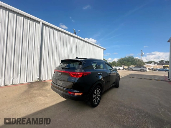 2017 Kia Sportage EX with VIN KNDPN3AC8H7208625, listed as a Copart auction lot 64868055 with 126,926 mi miles and Clean title. Bid and sale history available at DreamBid. Image 4.