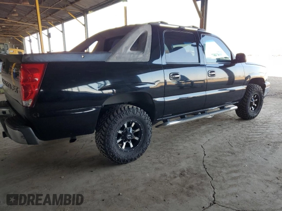2006 Chevrolet Avalanche LT with VIN 3GNEC12Z36G130980, listed as a Copart auction lot 71286654 with 179,406 mi miles and Salvage Title. Bid and sale history available at carsss.com. Image 3.