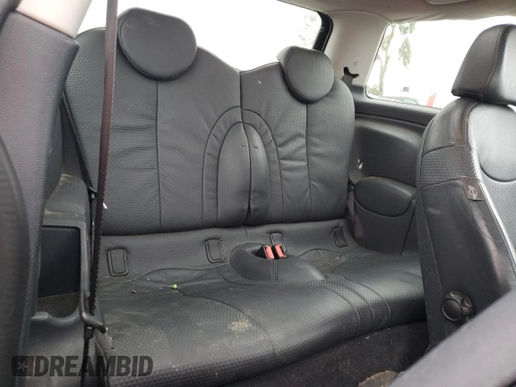 2003 MINI Hardtop с VIN WMWRC33493TE14900, выставлен на аукционе Copart как лот 44817555 с пробегом 105 103 миль миль и Списание • Salvage title. История ставок и продаж доступна на DreamBid. Изображение 10.