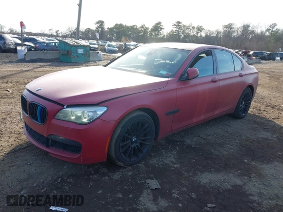 2014 BMW 7 Series 750i xDrive with VIN WBAYB6C55ED224496, listed as a IAAI auction lot 41471012 with 131,851 mi miles. Bid and sale history available at carsss.com. Image 18.
