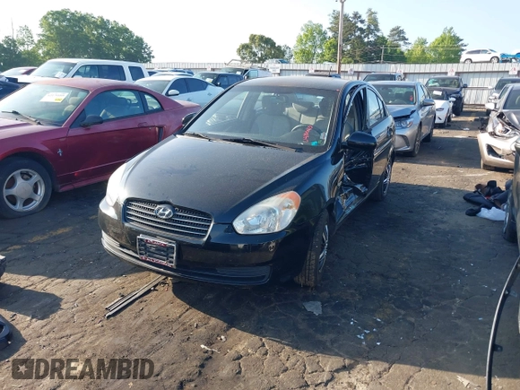 2010 Hyundai Accent GLS z VIN KMHCN4AC5AU410040, wystawiony jako IAAI lot #42178746 z przebiegiem 113 396 mil mil oraz . Historia ofert i sprzedaży dostępna na DreamBid. Obrazek 17.