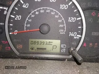 2019 Mitsubishi Mirage ES z VIN ML32F3FJ1KHF12997, wystawiony jako IAAI lot #42060181 z przebiegiem 89 393 mil mil oraz . Historia ofert i sprzedaży dostępna na DreamBid. Obrazek 16.