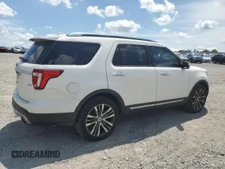 2017 Ford Explorer Platinum с VIN 1FM5K8HT2HGA66951, выставлен на аукционе Copart как лот 61423675 с пробегом 205 686 миль миль и Списание • Salvage title. История ставок и продаж доступна на DreamBid. Изображение 3.