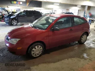 2005 Ford Focus S with VIN 3FAFP31N05R144632, listed as a Copart auction lot 45684515 with 92,424 mi miles and Clean Title. Bid and sale history available at carsss.com. Image 1.