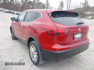 2017 Nissan Rogue S z VIN JN1BJ1CP7HW029852, wystawiony jako IAAI lot #41206930 z przebiegiem 92 743 mil mil oraz . Historia ofert i sprzedaży dostępna na DreamBid. Obrazek 3.