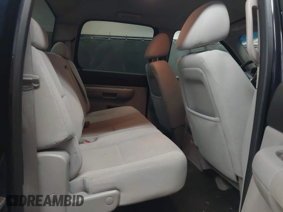 2008 Chevrolet Silverado 1500 1LT with VIN 2GCEC130481329542, listed as a IAAI auction lot 42002370 with 254,862 mi miles and . Bid and sale history available at DreamBid. Image 8.