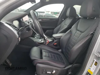 2020 BMW X4 M40i z VIN 5UX2V5C02L9B14571, wystawiony jako Copart lot #44318703 z przebiegiem 14 861 mil mil oraz . Historia ofert i sprzedaży dostępna na DreamBid. Obrazek 7.