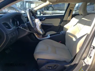 2017 Volvo S60 Inscription Platinum with VIN LYV402TM0HB129012, listed as a Copart auction lot 89351325 with 94,320 mi miles and Salvage Title. Bid and sale history available at carsss.com. Image 7.