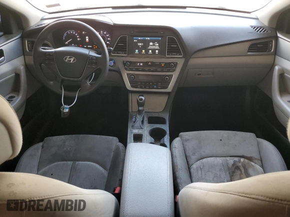 2017 Hyundai Sonata Hybrid SE with VIN KMHE24L14HA059503, listed as a Copart auction lot 67962073 with 97,379 mi miles. Bid and sale history available at carsss.com. Image 8.