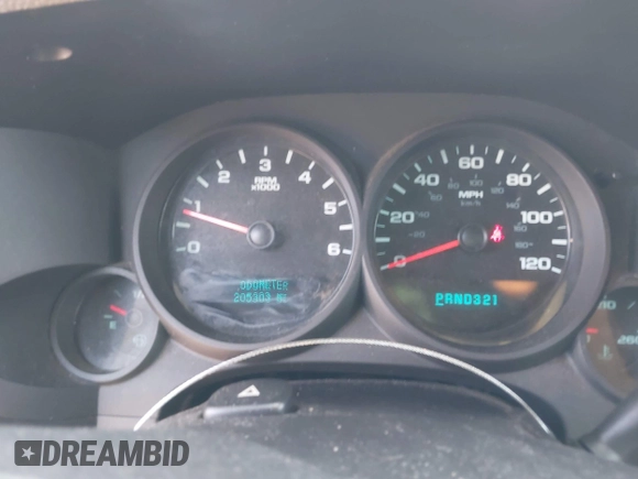 2010 Chevrolet Silverado 1500 LS with VIN 1GCSCREA3AZ229324, listed as a IAAI auction lot 42260455 with 205,303 mi miles and . Bid and sale history available at DreamBid. Image 7.
