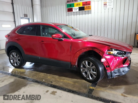 2021 Mazda CX-30 Premium with VIN 3MVDMBDL6MM254805, listed as a Copart auction lot 61487955 with 43,125 mi miles and Salvage title. Bid and sale history available at DreamBid. Image 4.