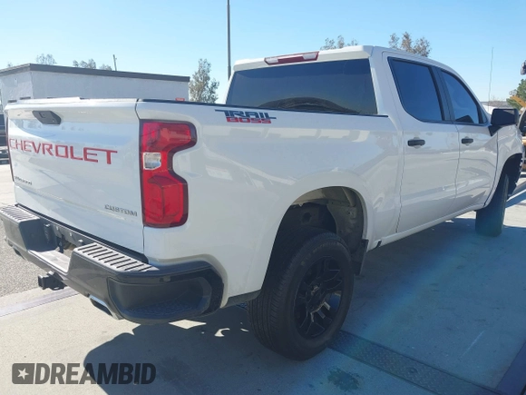 2020 Chevrolet Silverado 1500 Custom Trail Boss with VIN 3GCPYCEF7LG390567, listed as a IAAI auction lot 38125023 with 96,521 mi miles and . Bid and sale history available at DreamBid. Image 4.