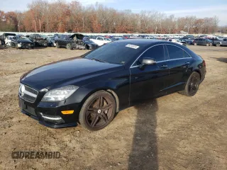 2013 Mercedes-Benz CLS-Class CLS 550 with VIN WDDLJ7DB8DA074142, listed as a Copart auction lot 85244454 with 172,496 mi miles and Salvage Title. Bid and sale history available at carsss.com. Image 1.