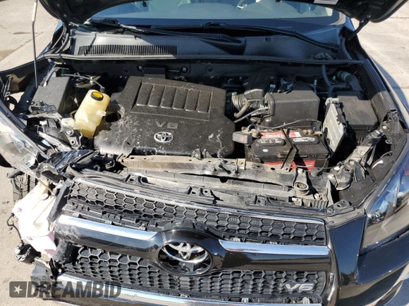 2010 Toyota RAV4 Limited с VIN 2T3DK4DV7AW031350, выставлен на аукционе Copart как лот 61459125 с пробегом 111 557 миль миль и Списание • Salvage title. История ставок и продаж доступна на DreamBid. Изображение 12.