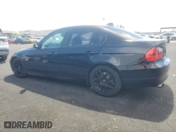 2007 BMW 3 Series 328xi with VIN WBAVC93587KX59628, listed as a Copart auction lot 60753115 with 161,868 mi miles and Salvage title. Bid and sale history available at DreamBid. Image 2.