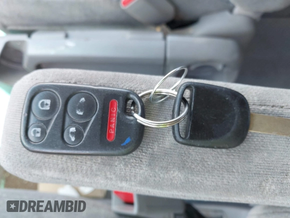 2003 Honda Odyssey EX with VIN 5FNRL18663B021888, listed as a IAAI auction lot 42343770 with 261,998 mi miles and . Bid and sale history available at DreamBid. Image 11.