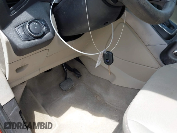 2014 Ford Escape SE with VIN 1FMCU0GX5EUA58458, listed as a IAAI auction lot 42057481 with 38,905 mi miles. Bid and sale history available at carsss.com. Image 11.